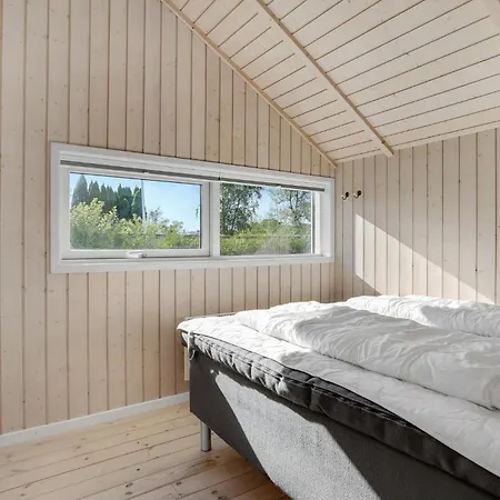 3 Bedroom Cozy In
