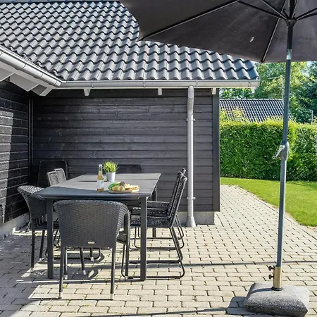 Feriehus 3 Bedroom Cozy In *